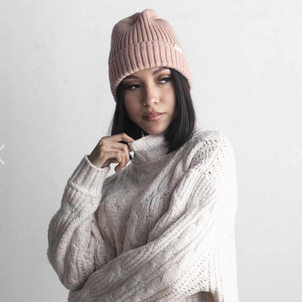 COPY - Gigi Pip NWT Romy Beanie Blush